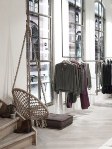 YAYA Amstelveen -1